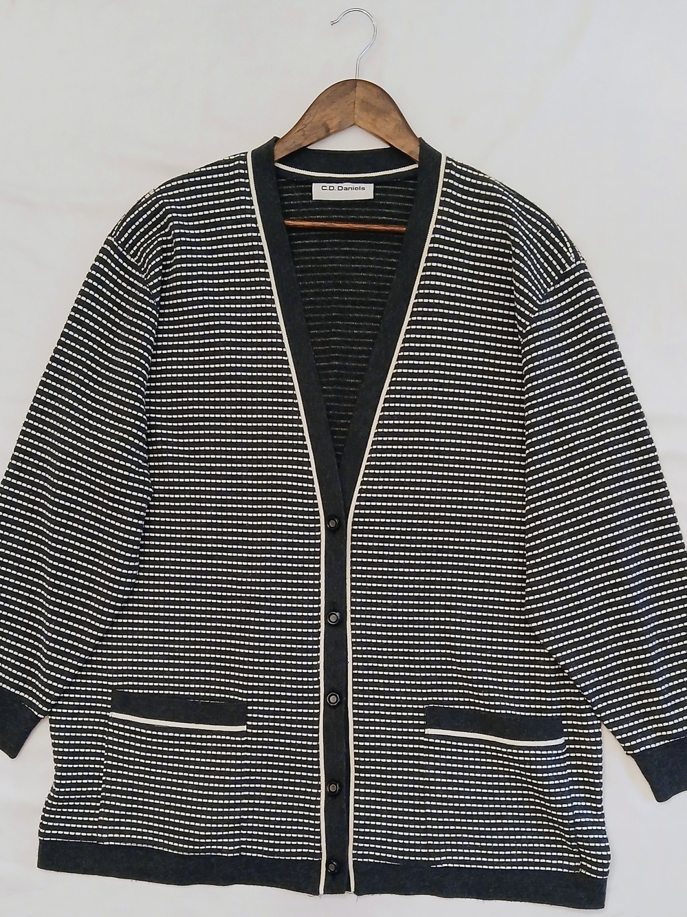 Cathy Daniels Cardigan 1X Plus Black White Striped Knit Button Front V-Neck Pock